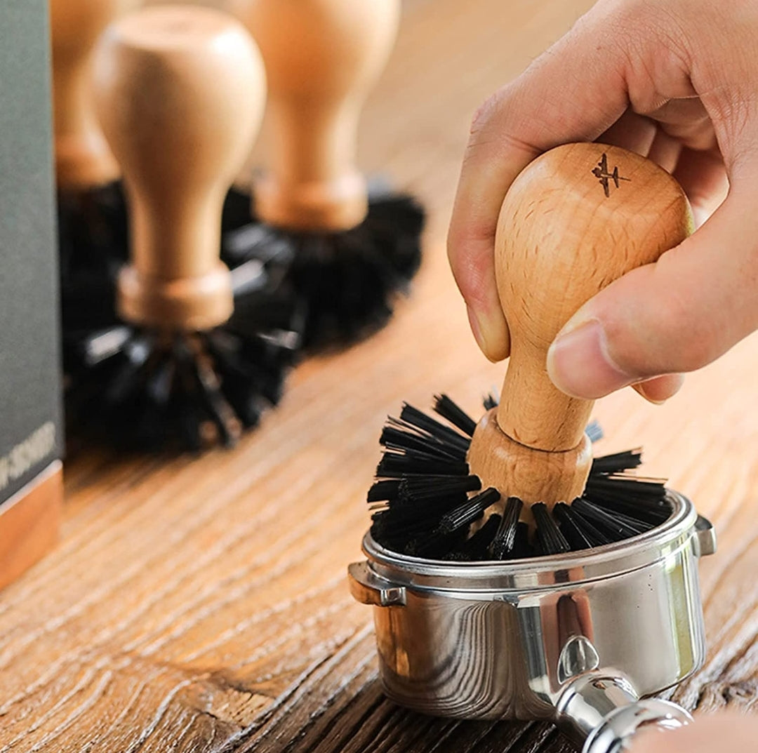 EASY CLEAN BRUSH